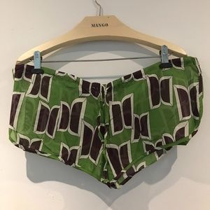 *NWT* - SYLA mini shorts - S/M